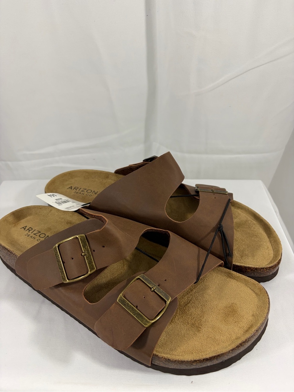 NWT Arizona Women’s Size 9/10 Brown Slide Sandals